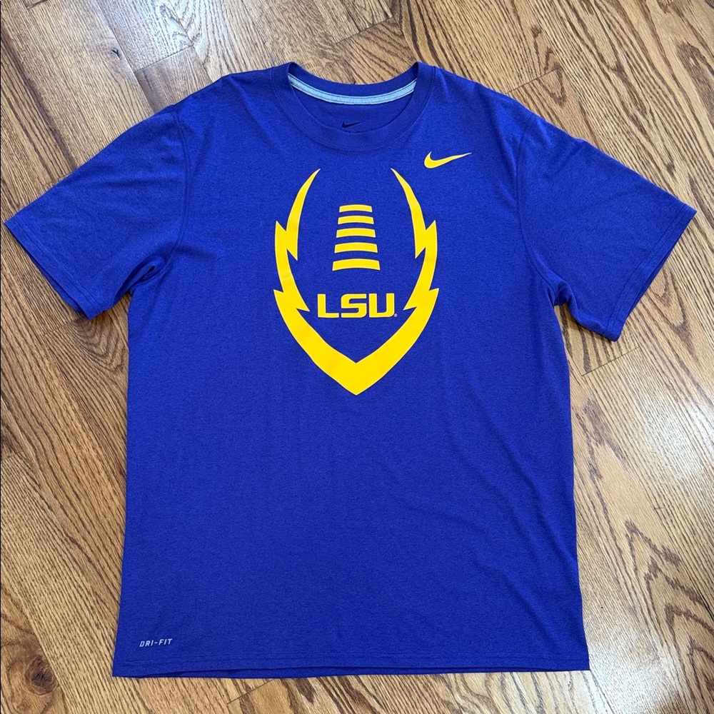 Men’s LSU Tigers Nike Dri-Fit Shirt. Size Large. New without Tags.